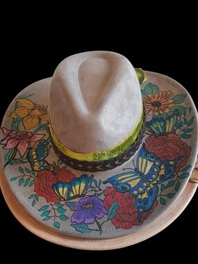 Hand-Painted Floral & Butterfly Suede Western Hat - Taupe